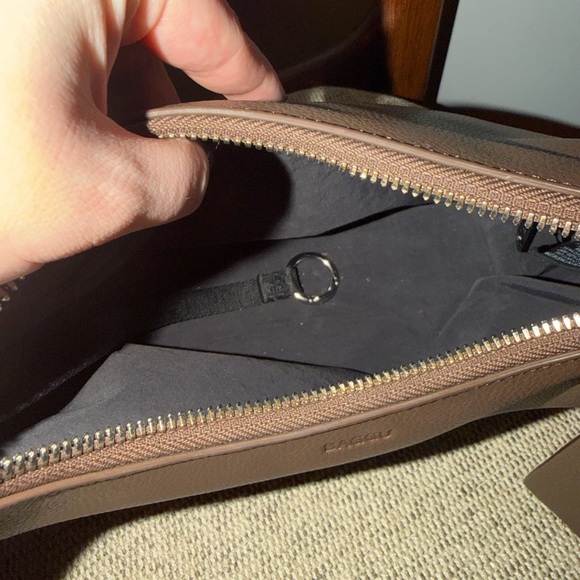 BAGGU Dark Brown Shoulder Bag - Picture 4 of 4